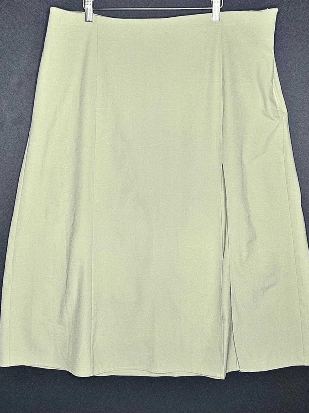 Abercrombie & Fitch A-Line Midi Skirt in Sage Green Size XL NWT